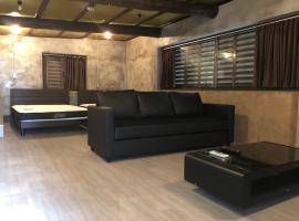 Villa Gazamani Aug,2019 Open!! For only one group a day，位于Yaese的酒店