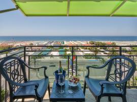 西耶斯塔酒店，位于利多迪卡马约雷的酒店