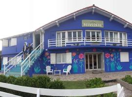 Hosteria Belvedere，位于皮纳马尔的住宿加早餐旅馆