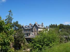 Carrbridge Hotel，位于卡布里奇的酒店