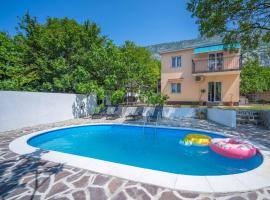 Holiday Home Ivona by Interhome，位于Drivenik的酒店