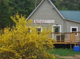 诺维欧农场住宿加早餐旅馆，位于Rumford的酒店