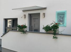 Ferienwohnungen zum Briefmarkenhaus，位于滨湖默尔比施的酒店