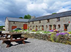 Cilhendre Holiday Cottages - The Old Cowshed，位于斯旺西的度假屋