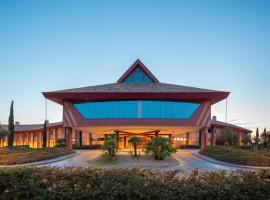 Exe Layos Golf，位于拉耶斯的酒店