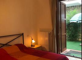 Costa Verde Apartment，位于普雷多雷的酒店