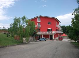 Hotel Natura，位于Ruoti的酒店