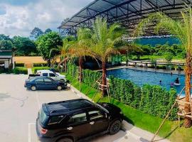 โรงแรมเอ็มจีทุ่งสง，位于洛坤府的酒店