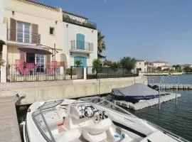 3 Bedroom Nice Home In Aigues-Mortes