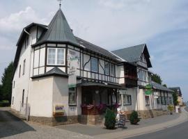 Hotel Garni "Zur Güldenen Gabel"，位于Unterwellenborn的酒店