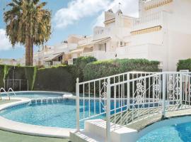 Amazing Apartment In Guardamar Del Segura With 2 Bedrooms, Wifi And Outdoor Swimming Pool，位于瓜尔达马尔·德尔·塞古拉的酒店