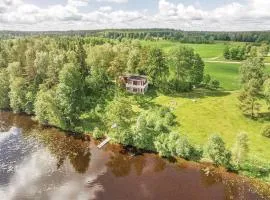 Three-Bedroom Holiday Home In Bodafors