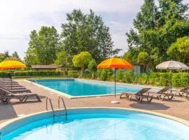 Lagrange Grand Bleu Vacances – Résidence Port Lalande