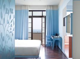 JR Hotels Bari Grande Albergo delle Nazioni，位于巴里的带按摩浴缸的酒店