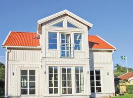 Lovely Home In Hamburgsund With Wifi，位于汉堡松德的酒店