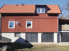 2 Bedroom Beautiful Home In Rimforsa，位于Skälhamra的酒店
