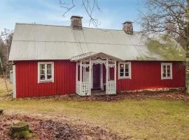 Two-Bedroom Holiday Home In Vittsjo