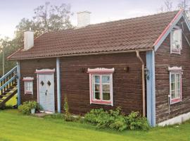 Lovely Home In Mullsjö With Kitchen，位于穆尔舍的酒店