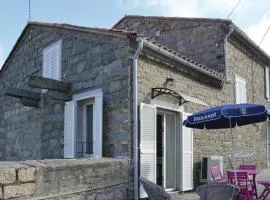 Beautiful Apartment In Sollacaro