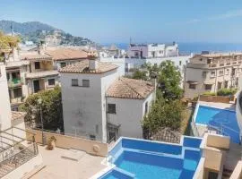 Lovely Home In Tossa De Mar With House Sea View