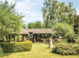 2 Bedroom Awesome Home In Slvesborg