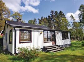 2 Bedroom Stunning Home In Uddevalla，位于Ammenäs的酒店