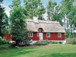 Stunning Home In Linderöd With Wifi，位于Bösarp的酒店