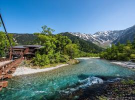 Kamikochi Hotel Shirakabaso，位于松本的酒店