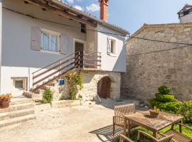 Adorma Hum，位于Hum的酒店