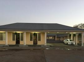 Stay Express Inn & Suites Demopolis，位于Demopolis的酒店