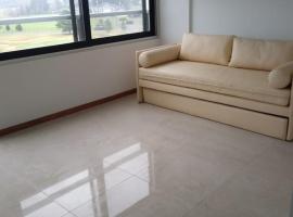 Hotel Hilton & Residencies，位于皮拉尔的酒店