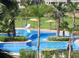 Jade Golf City，位于马拉喀什梅纳拉花园附近的酒店