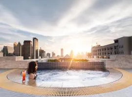 Zenith Sukhumvit Hotel