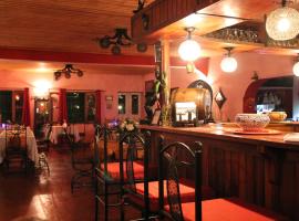 l'auberge du kintanafleuron chez le Belge，位于Analavory的酒店