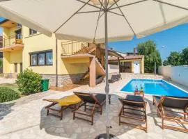 Villa Maredi with pool