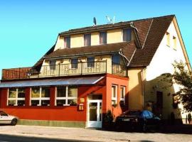 Hotel Marton，位于Tordas的酒店
