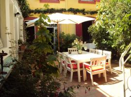 女士之家住宿加早餐旅馆，位于Rieux-Minervois的酒店