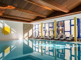 Hotel Europa Suites St Moritz，位于圣莫里茨的酒店