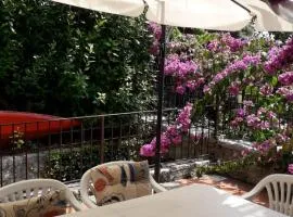 Holiday House Camillina