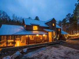 Indian Springs Lodge-Game Room, Video Game Table，位于斯蒂芬斯穴窟的酒店
