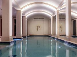 Les Jardins du Faubourg Hotel & Spa by Shiseido，位于巴黎的酒店