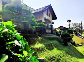 The Terrace House，位于登巴萨的酒店