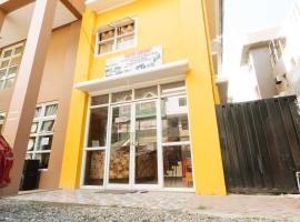 RedDoorz near Caticlan Airport，位于卡迪克兰的酒店