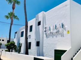 Apartamentos Zalabar，位于蒂亚斯的公寓式酒店