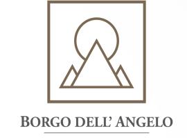 Borgo dell’Angelo，位于卡斯泰尔梅扎诺的公寓