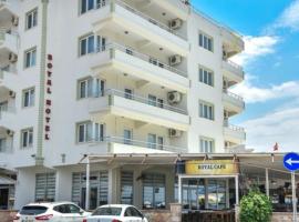 Sarımsaklı Royal Hotel，位于巴勒克埃西尔的酒店