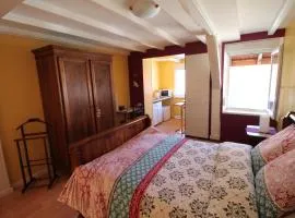 La chambre aux hirondelles