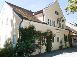 Schloss - Schenke Tunzenberg，位于Mengkofen的酒店