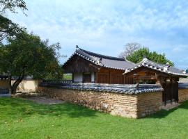 Bukchondaek，位于安东市的酒店