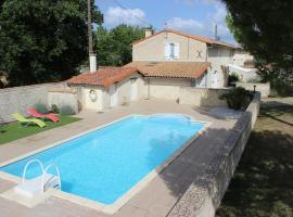 Gites la Marquise，位于Prisse-la-Charriere的酒店